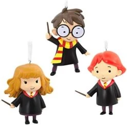 Hallmark Christmas Ornaments, Harry Potter And Friends With Wands, Set Of 3 (0002HCM8800) -Department 56 Shop 411ubum2dkL. AC